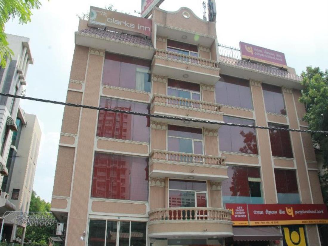 Clarks Inn Nehru Place New Delhi Exteriör bild